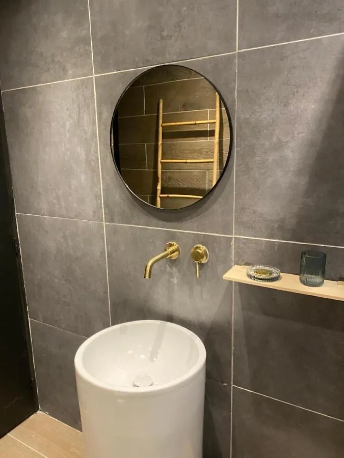 Appartement SV - l’Experience Design Duplex in Marseille