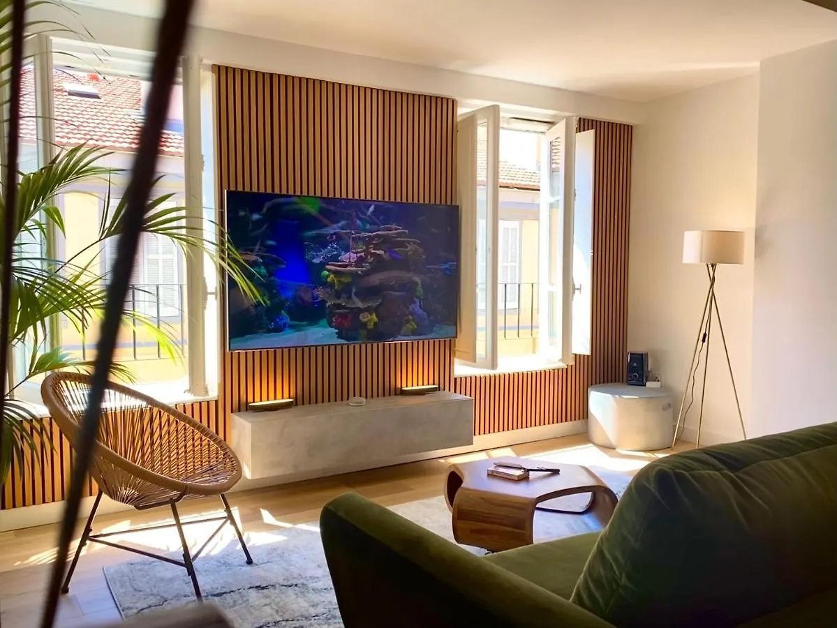 Appartement SV - l’Experience Design Duplex in Marseille France