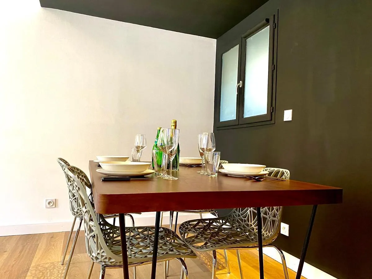Appartement SV - l’Experience Design Duplex in Marseille